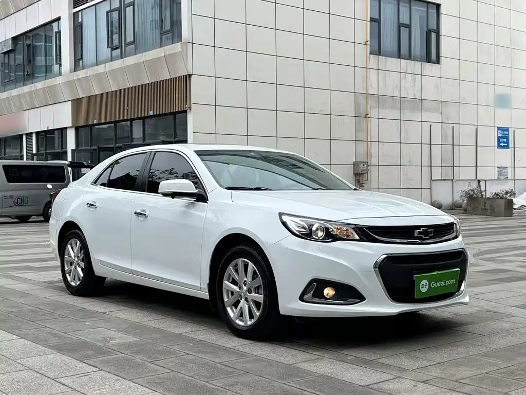 Chevrolet Malibu 2018 — фото 4