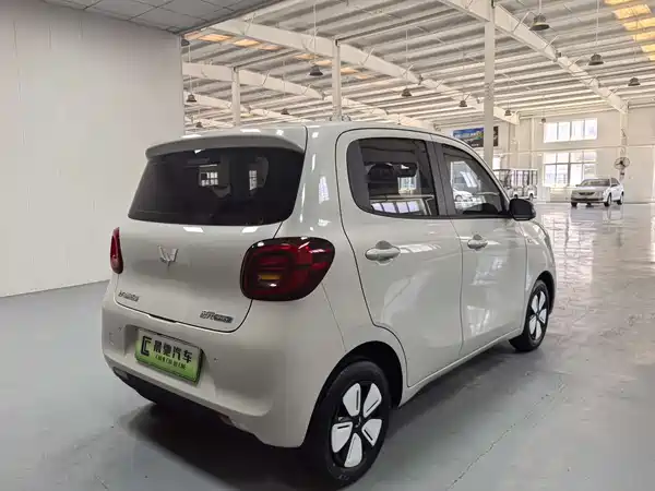 Wuling Hongguang MINIEV 2025