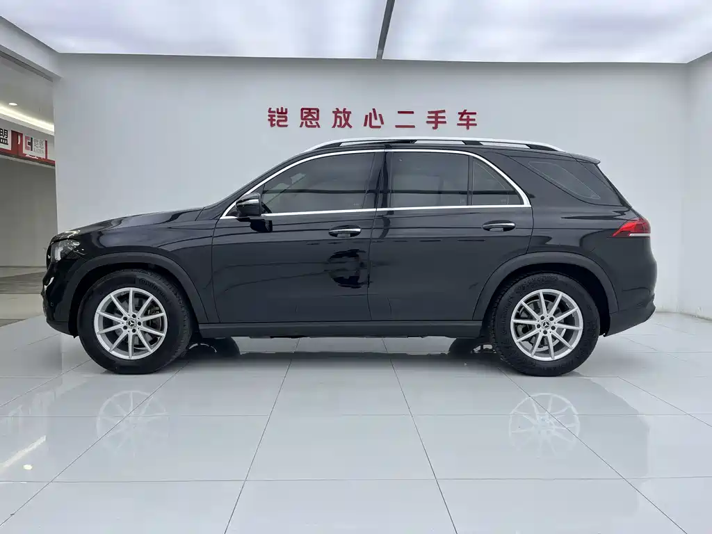 Mercedes-Benz GLE 2021 — фото 24