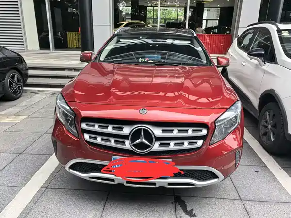 Mercedes-Benz GLA 2019