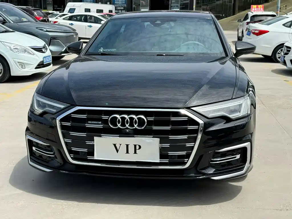 Audi A6L 2022