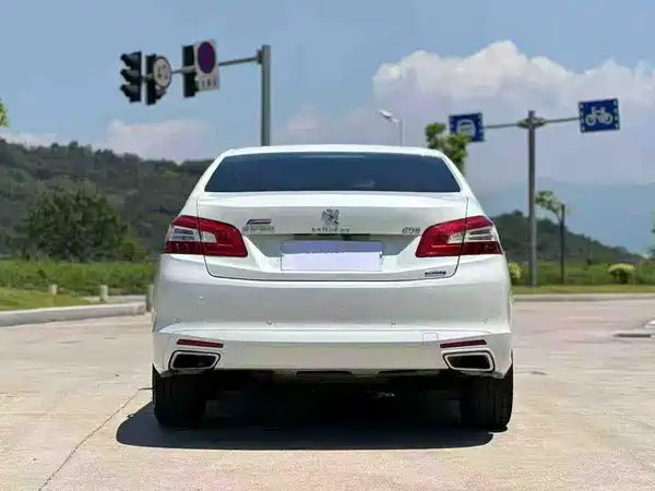 Peugeot 408 2018
