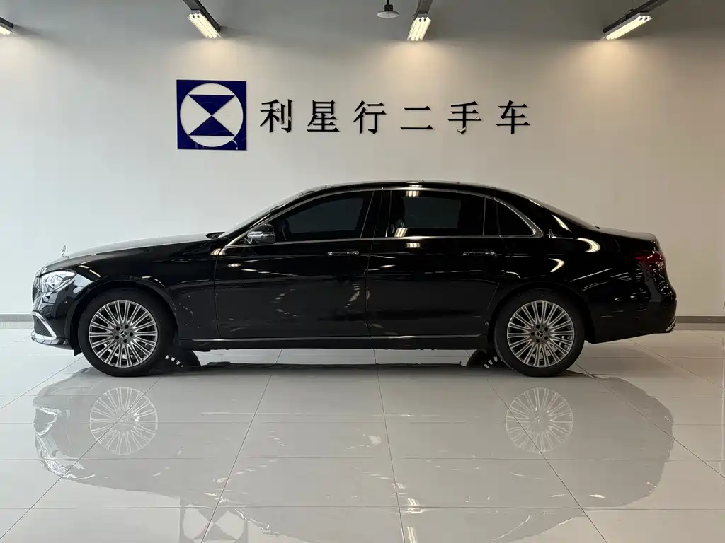 Mercedes-Benz E-Class 2023