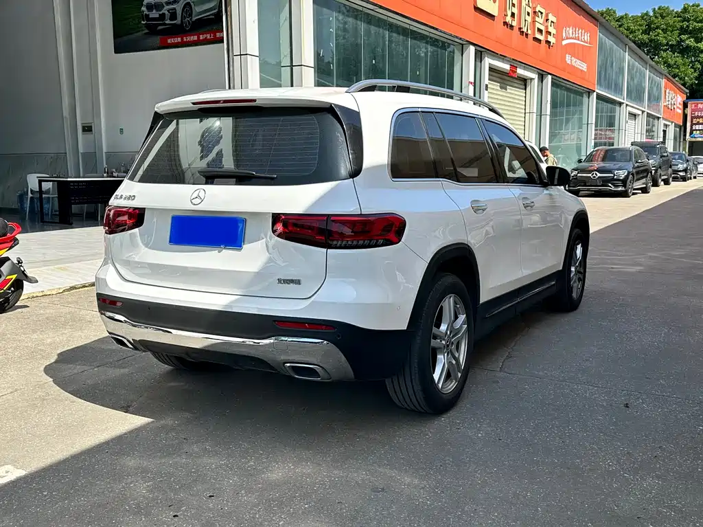 Mercedes-Benz GLB 2022 — фото 4