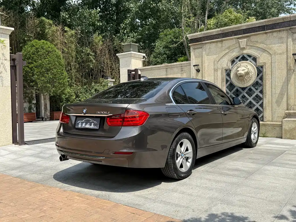 BMW 3 Series 2013