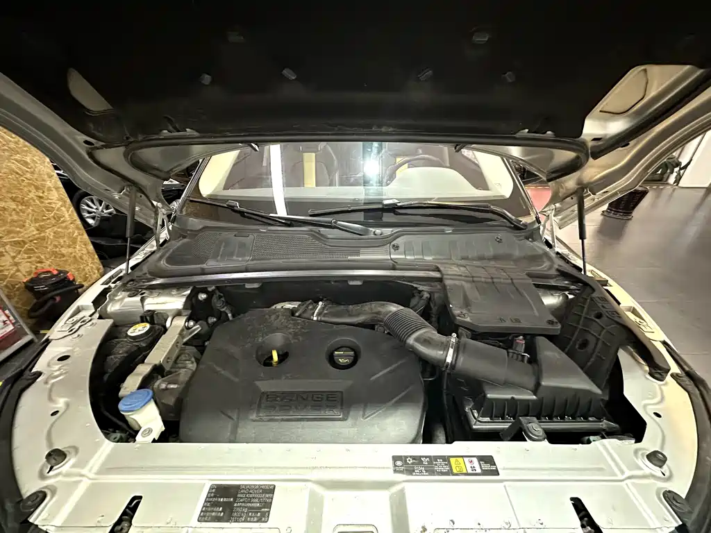 Land Rover Evoque 2012 — фото 11