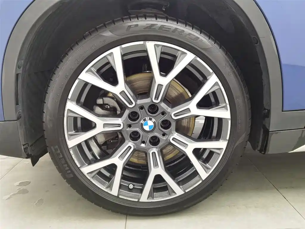 BMW X1 2021 — фото 17