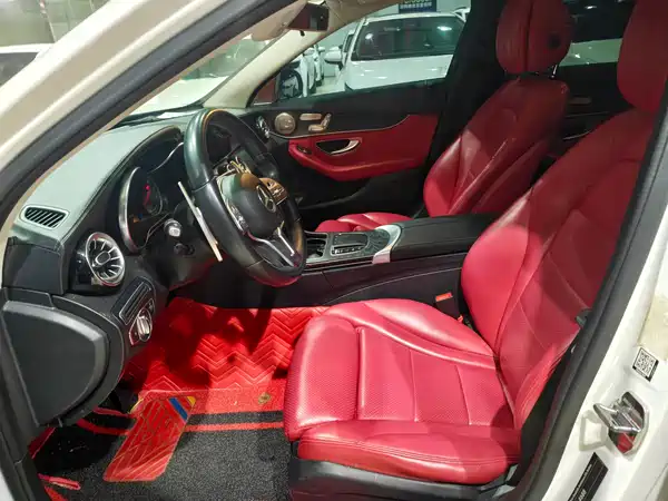 Mercedes-Benz C-Class 2019