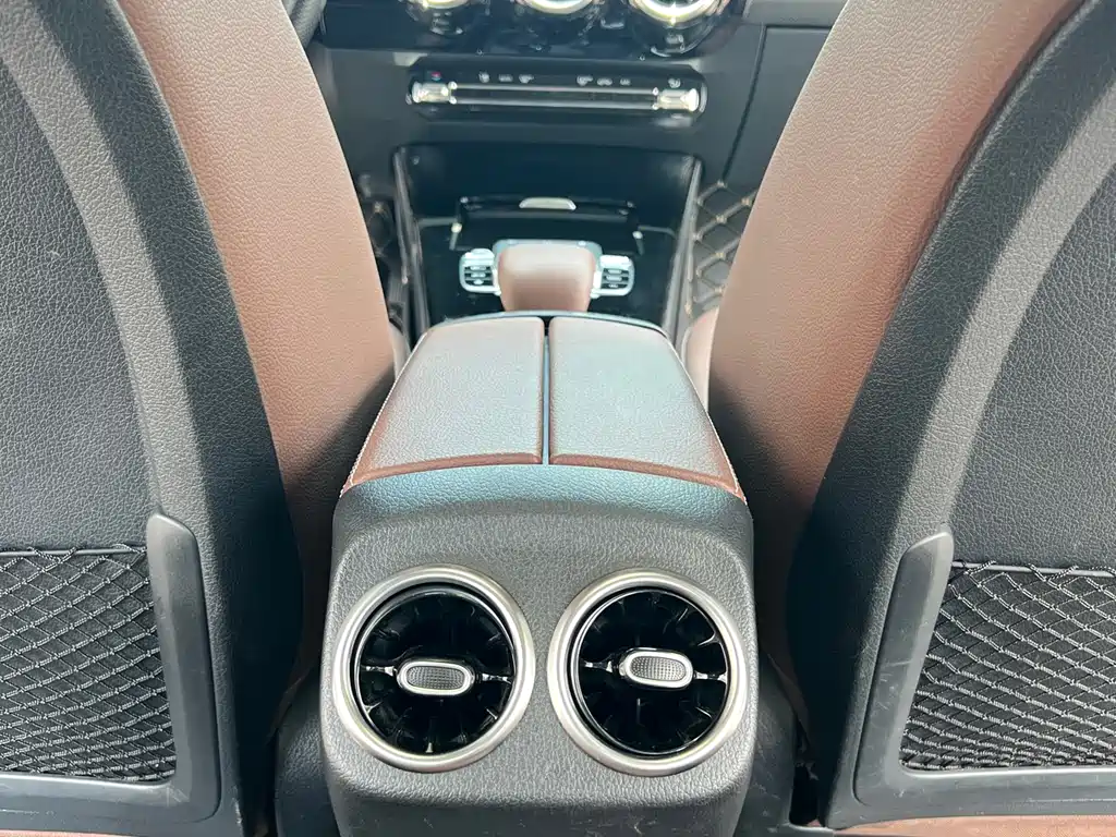 Mercedes-Benz A-Class 2019 — фото 29