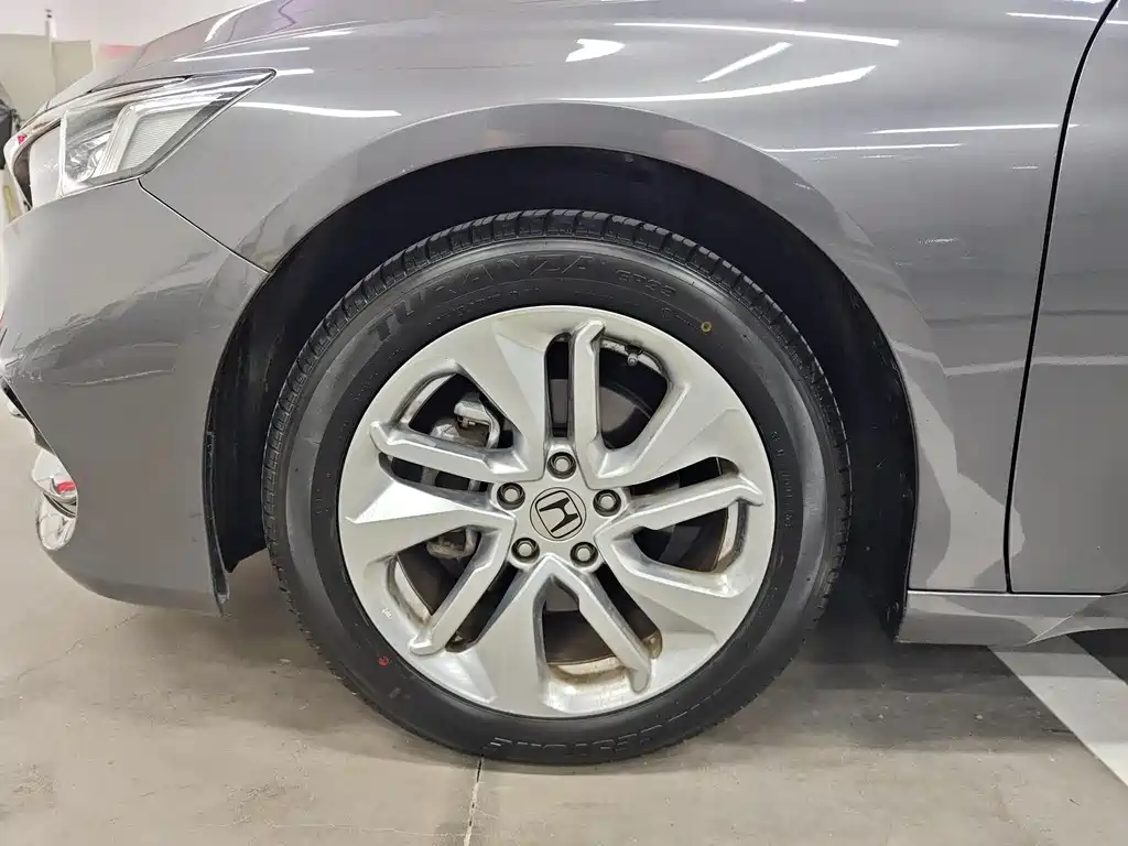 Honda Accord 2020 — фото 13