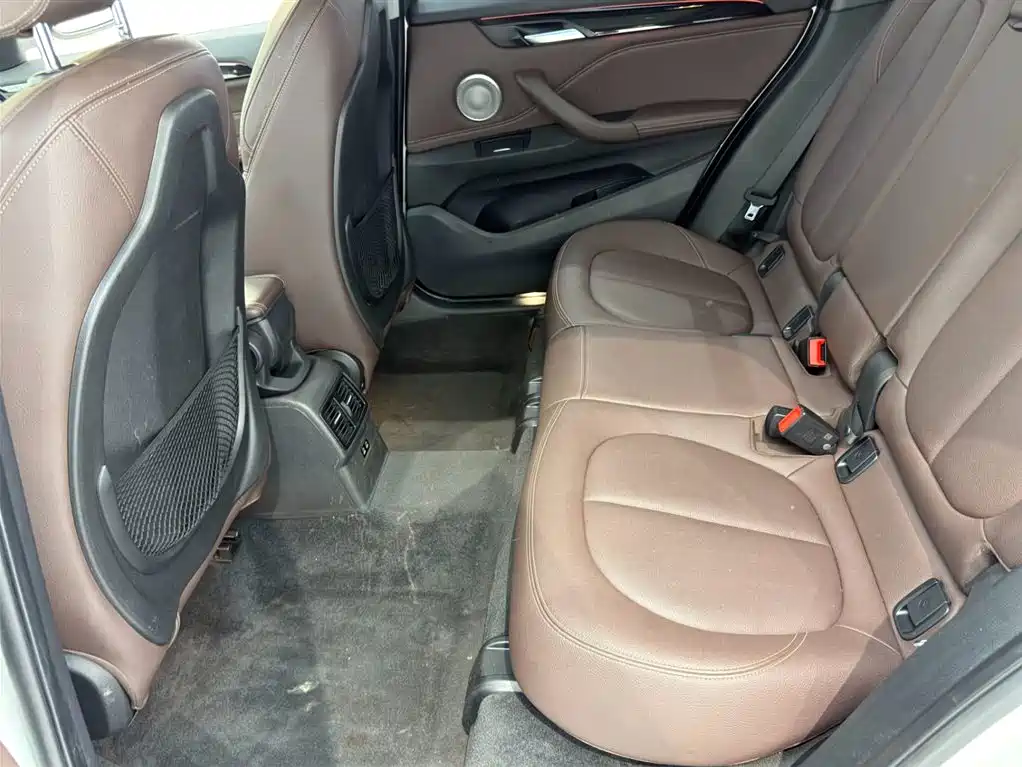 BMW X1 2022 — фото 14