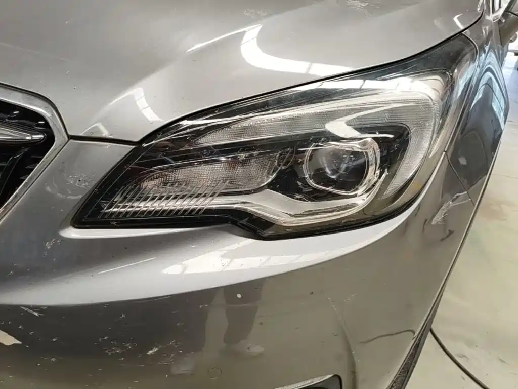 Buick Envision Plus 2018 — фото 24