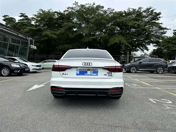 Audi A4L 2024