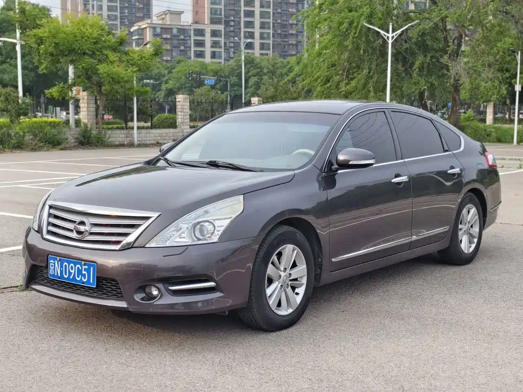 Nissan Teana 2011 — фото 1