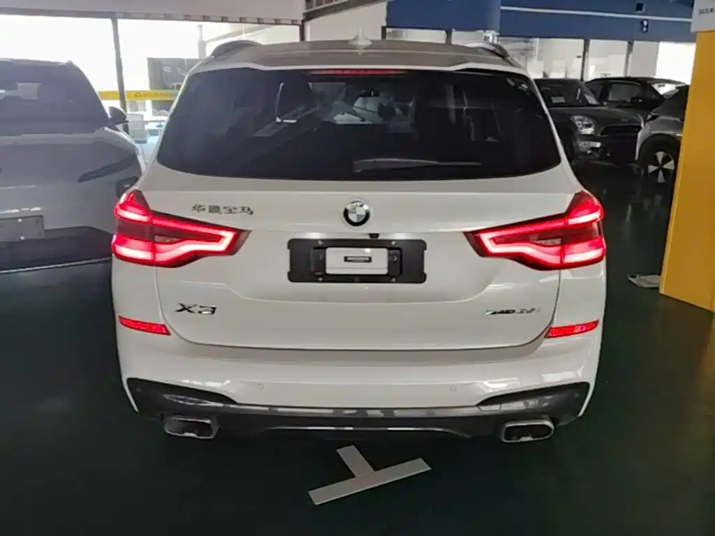 BMW X3 2021