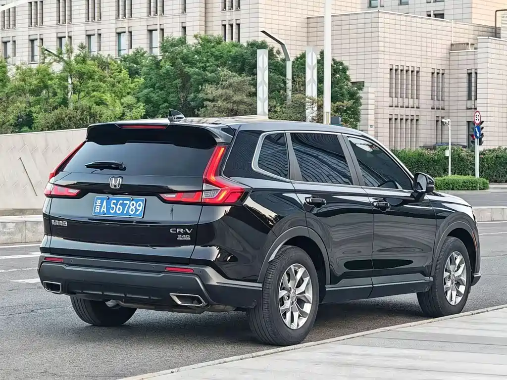 Honda CR-V 2023 — фото 6
