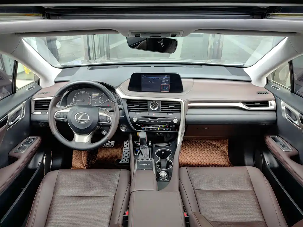 Lexus RX 2022 — фото 12