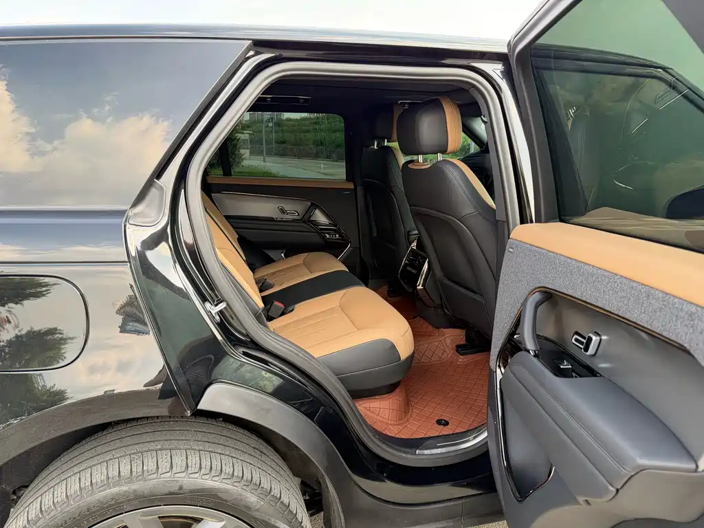 Land Rover Range Rover Sport 2025 — фото 23