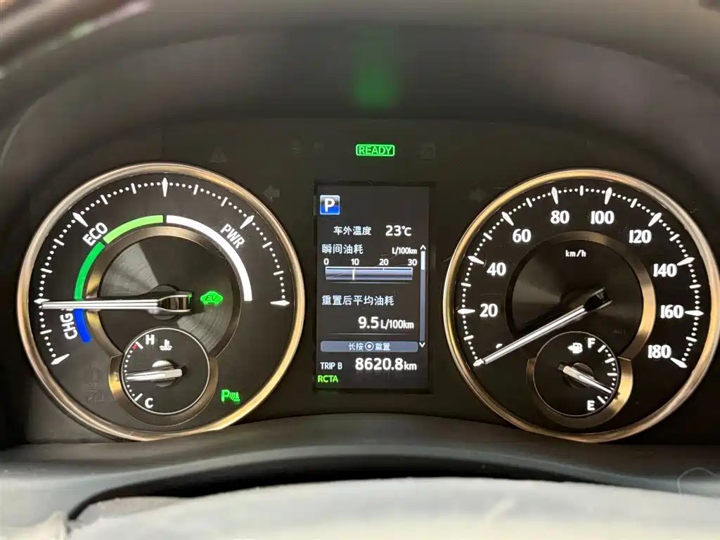 Toyota Alphard 2019 — фото 19