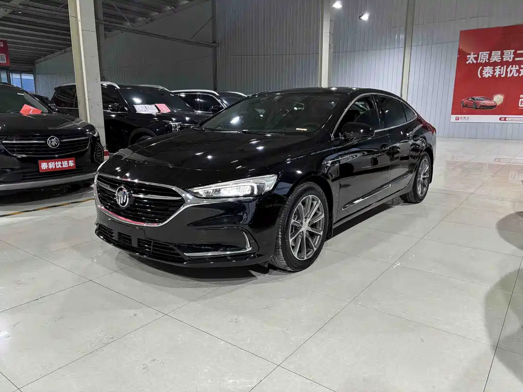 Buick LaCrosse 2023 — фото 1