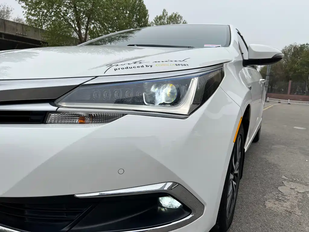 Toyota Corolla 2019 — фото 10