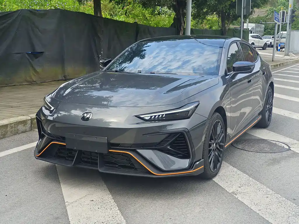 Changan UNI-V 2025
