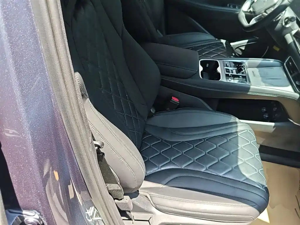 BYD Seal 07 EV 2024 — фото 25