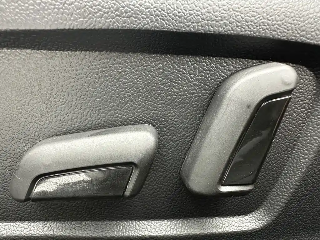Hyundai Elantra 2023 — фото 13