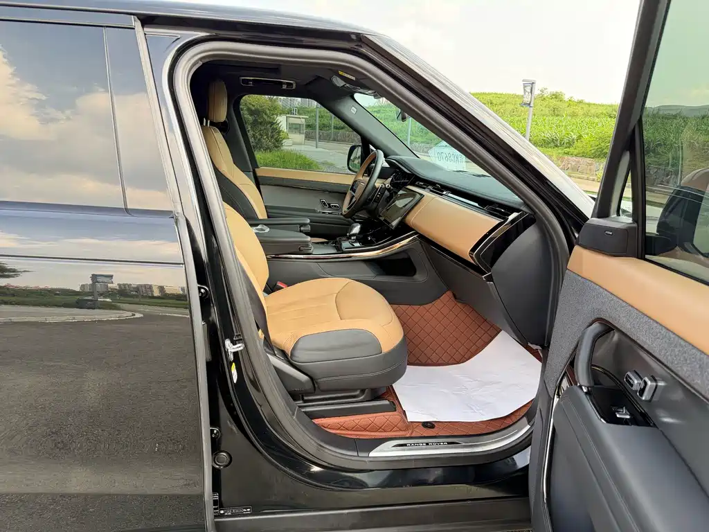 Land Rover Range Rover Sport 2025 — фото 24
