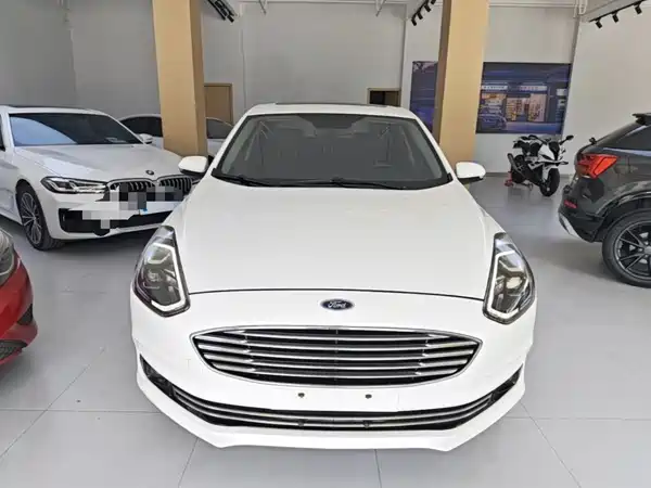 Ford Escort 2019