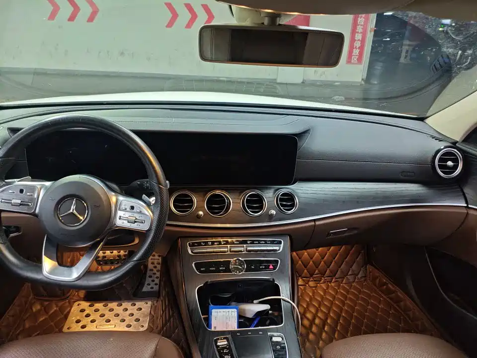 Mercedes-Benz E-Class 2020