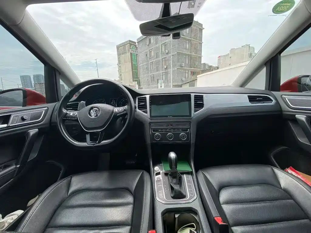 Volkswagen Golf Jialu 2017 — фото 8