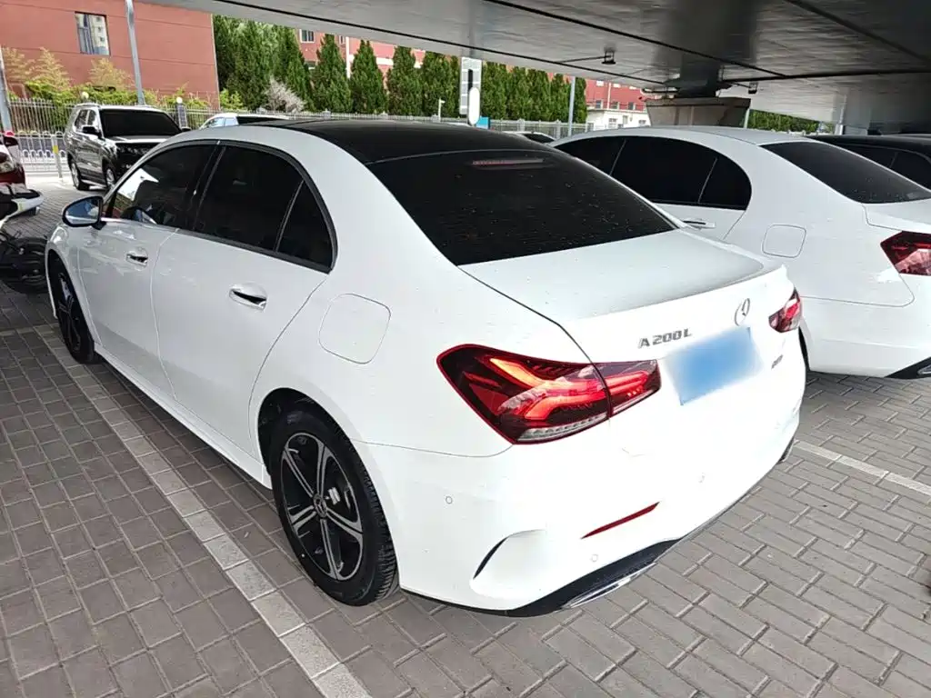 Mercedes-Benz A-Class 2023 — фото 5
