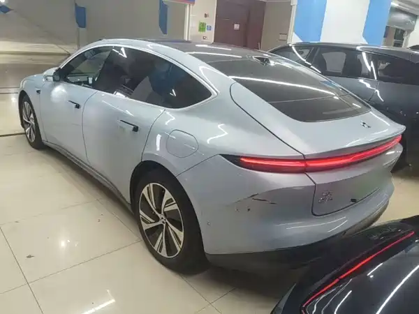 NIO ET5 2022