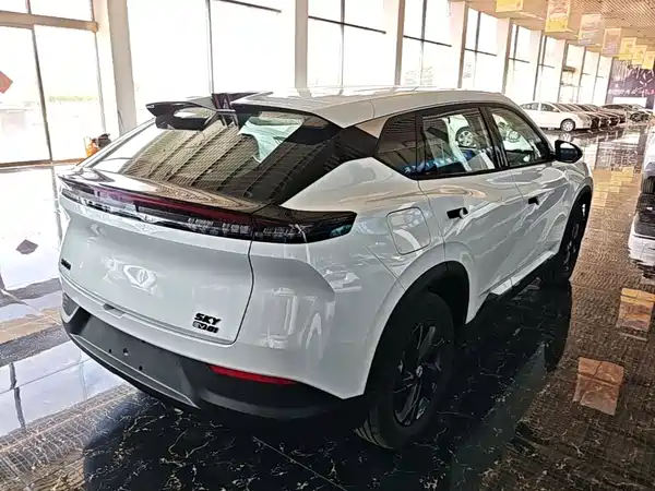 Dongfeng Aeolus SKY 2025