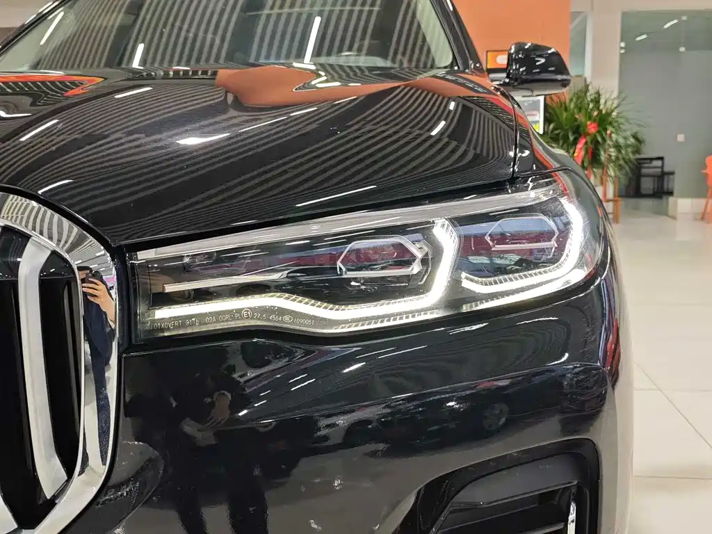 BMW X7 2022 — фото 13