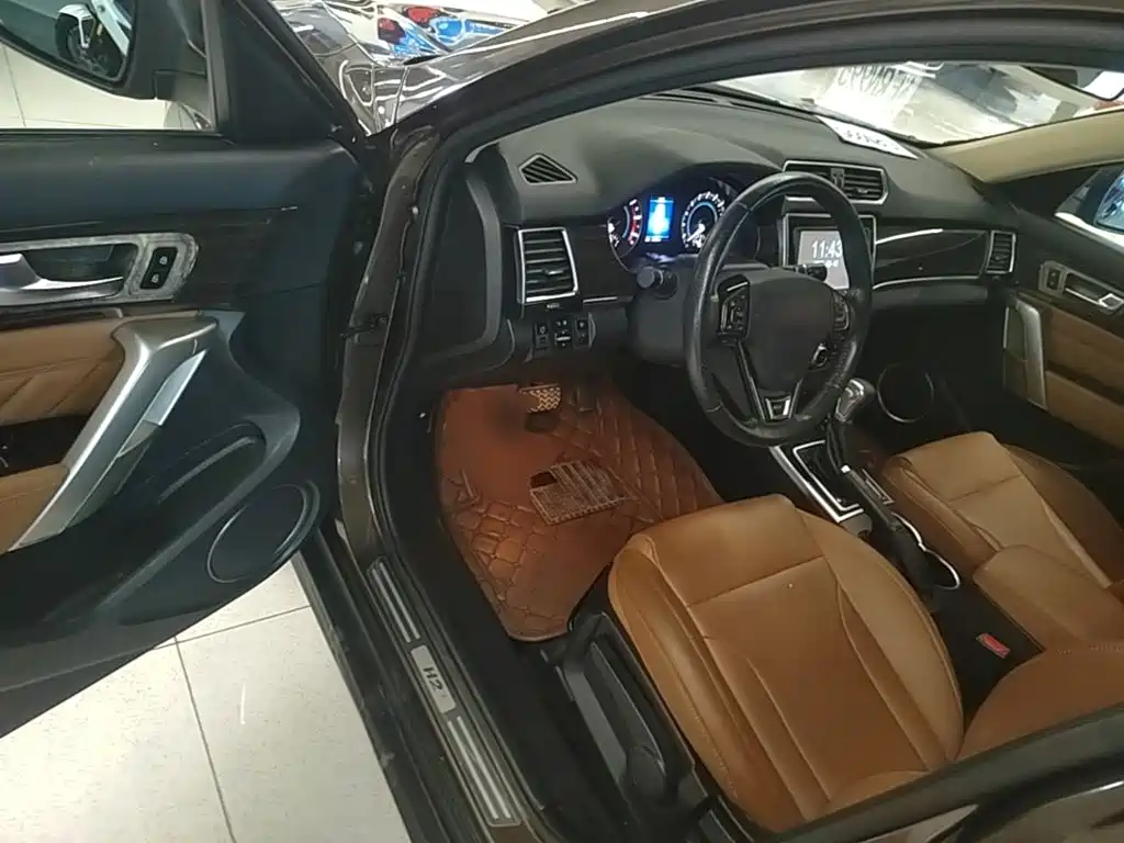 Haval H2 2015 — фото 16