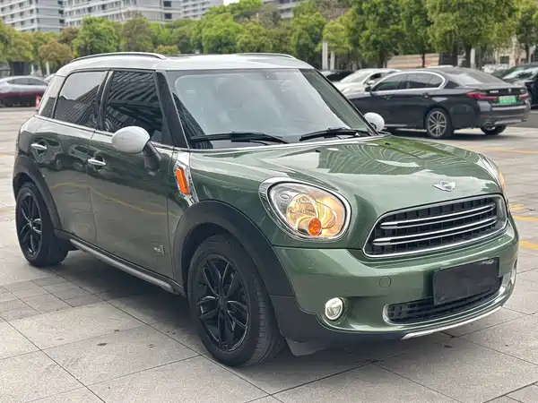 MINI Countryman 2014