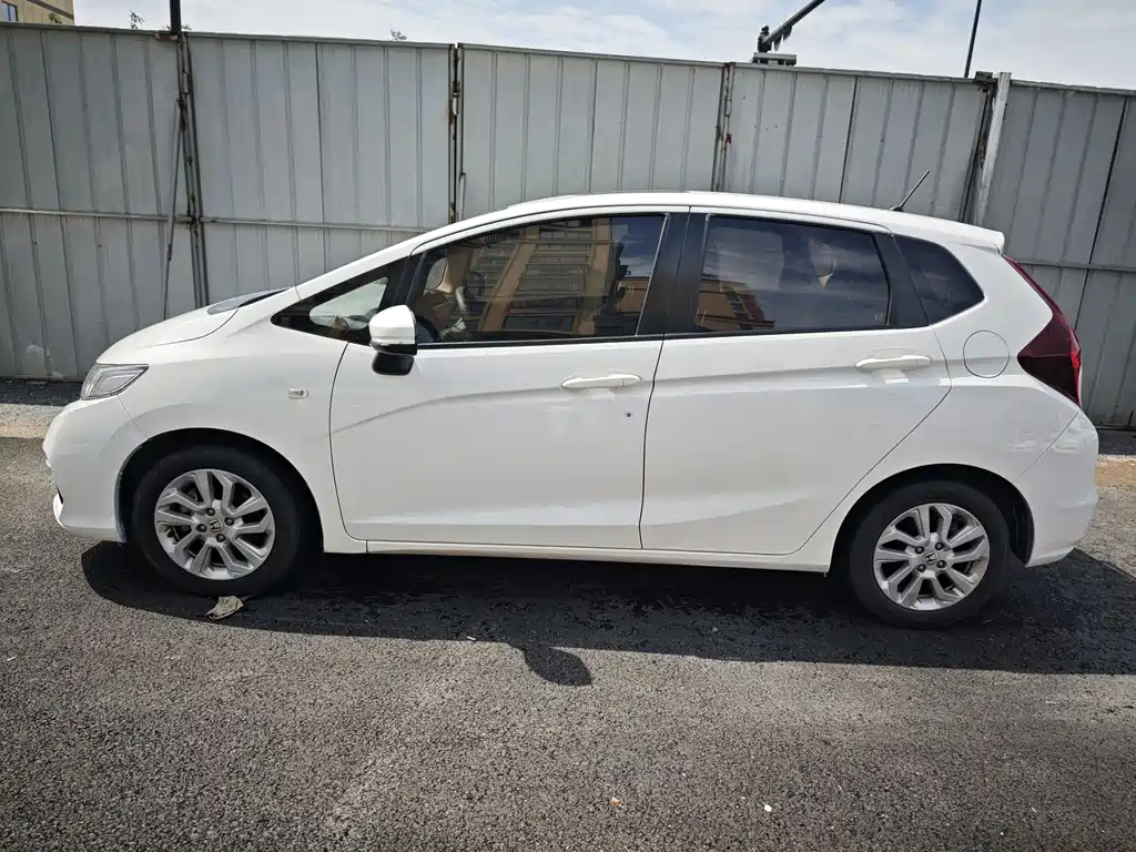 Honda Fit 2019 — фото 3