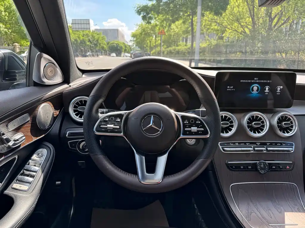 Mercedes-Benz GLC 2022 — фото 25