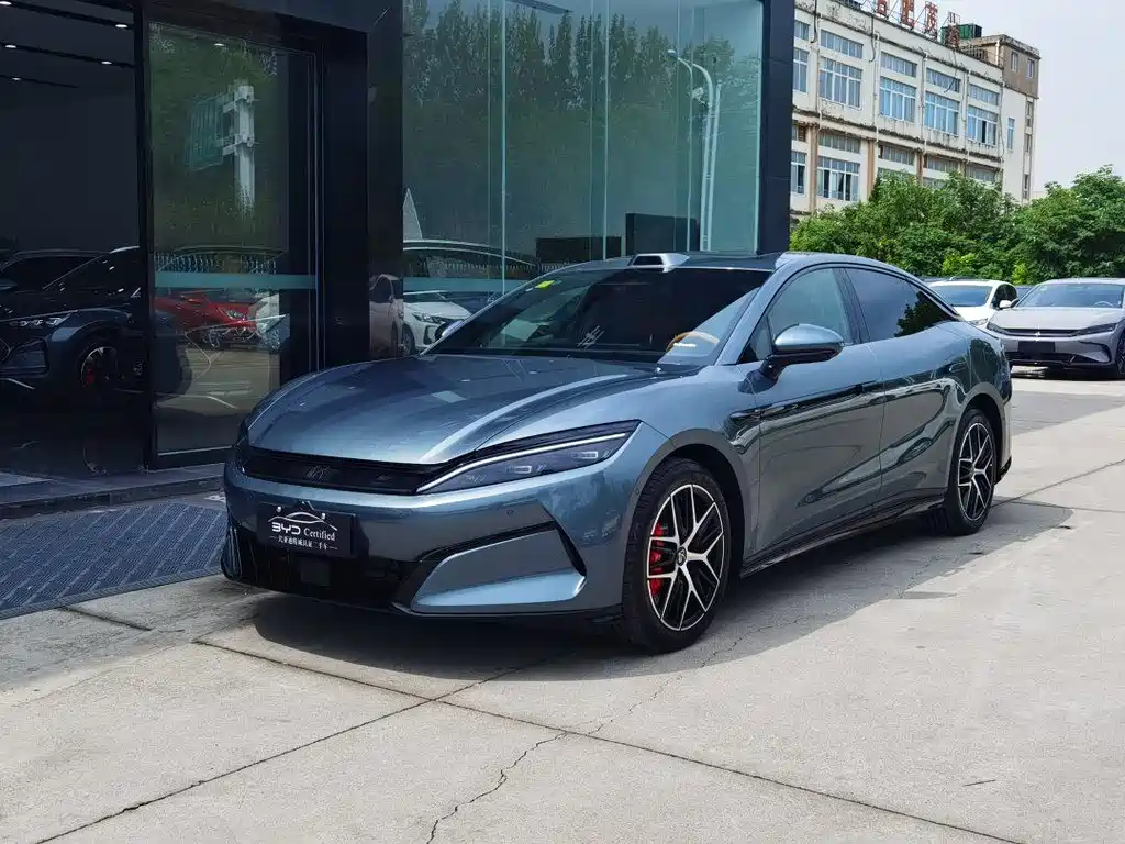 BYD Han L 2025