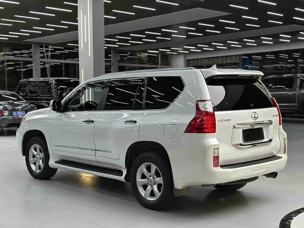 Lexus GX 2013 — фото 7