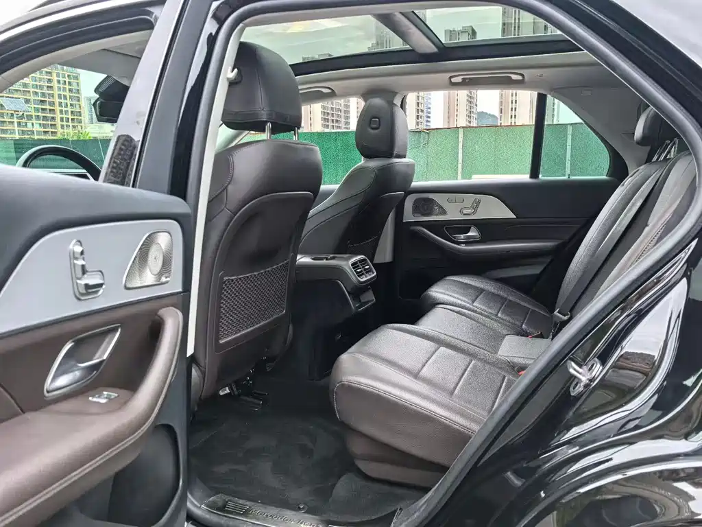 Mercedes-Benz GLE 2021
