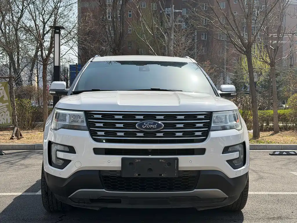 Ford Explorer 2017 — фото 2