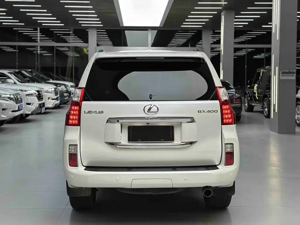 Lexus GX 2013 — фото 6