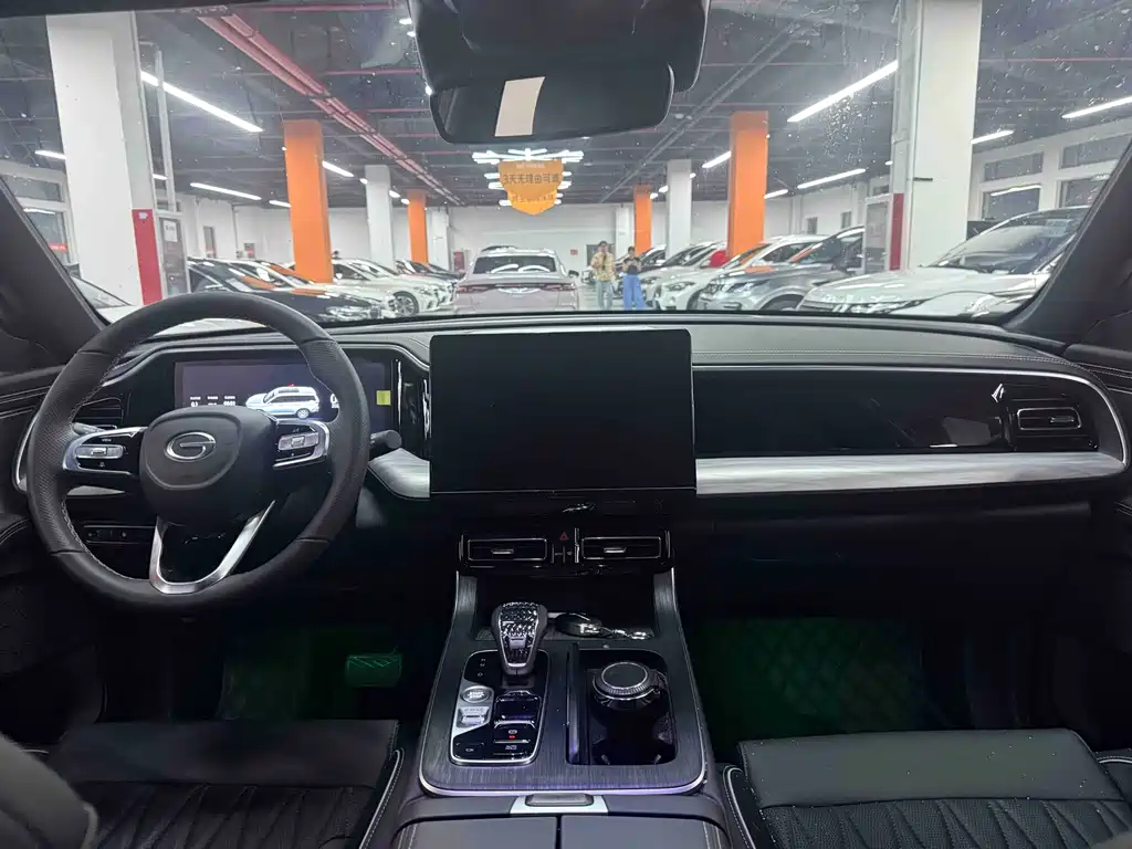 GAC Motor Trumpchi GS8 2024 — фото 13