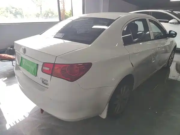 Roewe 350 2016