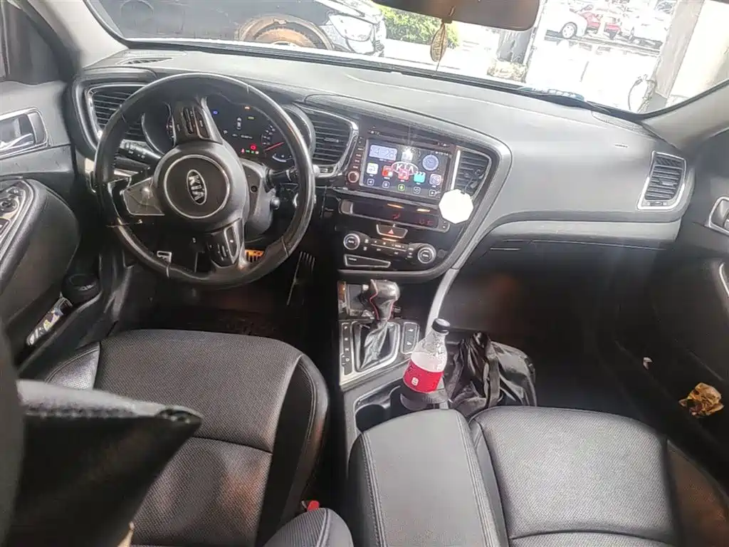 Kia K5 2015 — фото 10