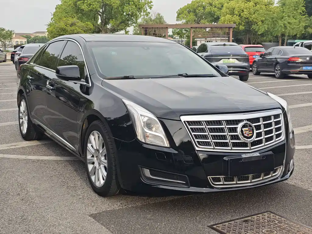 Cadillac XTS 2015 — фото 3