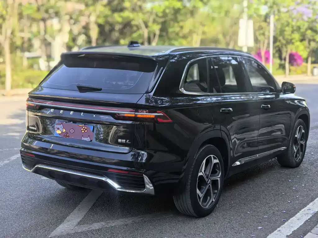 Geely Xingyue L 2022 — фото 13